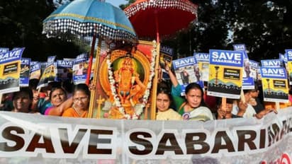 ಶಬರಿಮಲೆ: ಪ್ರತಿಭಟನೆಯ ನಡುವೆಯೂ ಅಯ್ಯಪ್ಪ ದರ್ಶನಕ್ಕೆ ಮಹಿಳೆಯರ ದಂಡು