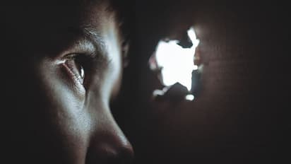 അഞ്ച് മിനിറ്റ് നേരത്തെ ആനന്ദത്തിനായി, എന്തിനാണ് എന്റെ ജീവിതം മുഴുവന് നശിപ്പിച്ചത്?