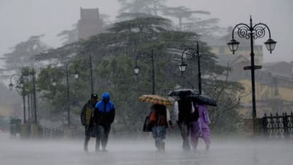 வடகிழக்கு பருவமழையால் பதிவான உயிரிழப்புகள் எத்தனை? வெளியானது அதிர்ச்சி ரிப்போர்ட்!!