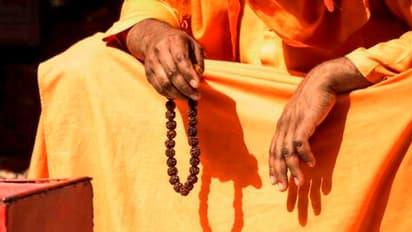 ಜಾತಕದಲ್ಲಿ ಈ ರೀತಿಯ ಯೋಗಗಳಿದ್ದರೆ ನೀವು ಸನ್ಯಾಸಿಯಾಗಬಹುದು..