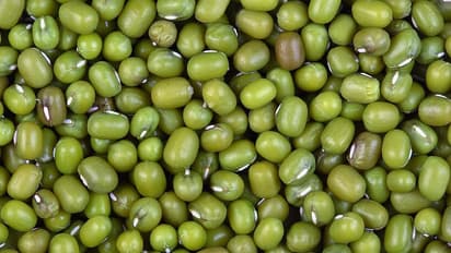 സോപ്പിന് പകരം ചെറുപയർ പൊടി ശീലമാക്കൂ