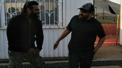 సైరా పిక్: న్యూ లుక్ తో అదరగొట్టిన మెగాస్టార్!