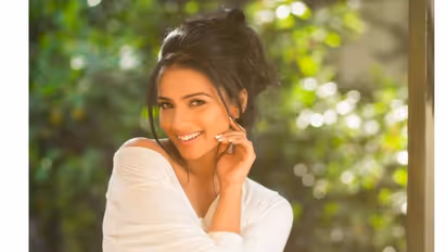 #MeToo: Shruthi Hariharan, dropped from Kannada film, to leave for US after legal battle?