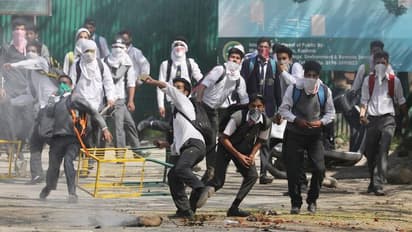 जम्मू-कश्मीर के स्कूलों-कॉलेजों में गीता और रामायण पढ़ाने का फैसला वापस