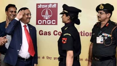 ശില്പി ഗര്ഗ്മുഖ്, ഇന്ത്യന് ടെറിറ്റോറിയല് ആര്മിയില് ആദ്യ വനിതാ ഉദ്യോഗസ്ഥ