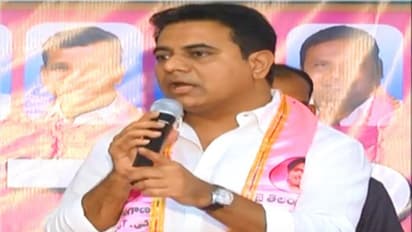 ఎంగిలాకులు చింపుకుని రోడ్ల మీద పడి కొట్టుకుంటారు:కేటీఆర్ సెటైర్