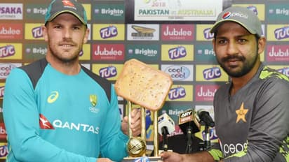 ಪಾಕ್-ಆಸೀಸ್ ಟಿ20 ಸರಣಿಗೆ ಬಿಸ್ಕೆಟ್ ಟ್ರೋಫಿ..!