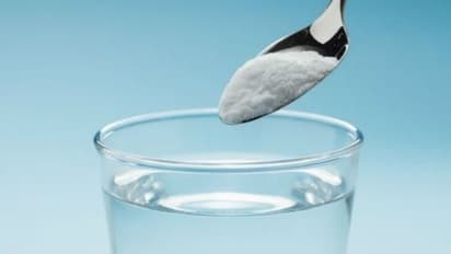 வாஸ்து டிப்ஸ்: உங்கள் வீட்டில் செழிப்பு வர  உப்பு நீர் பரிகாரத்தை செய்யுங்க..!!