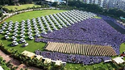 ಬೆಂಜ್ ಕಾರು ನೀಡಿದ್ದ ಉದ್ಯಮಿಯಿಂದ ಮತ್ತೆ ನೌಕರರಿಗೆ 600 ಕಾರು ಗಿಫ್ಟ್