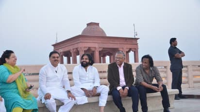 పవన్ కల్యాణ్ ప్లాన్ ఇదీ: మాయావతితో జరగని భేటీ