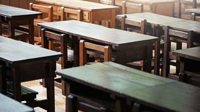 സര്‍ക്കാര്‍ സ്‌കൂളിലെ വാട്ടര്‍ ടാങ്കില്‍ മനുഷ്യന്റെ അസ്ഥികൂടം