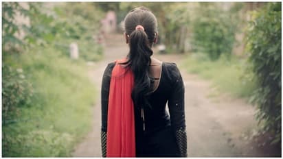 Gossip: 68 வயது தயாரிப்பாளரை பணத்துக்காக வளைத்து போட்ட.. 25 வயது இளம் நாயகி! கோலிவுட் ஹாட் டாப்பிக் இதாங்க!