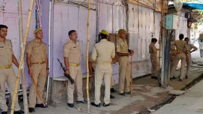 തോക്ക് ചൂണ്ടി ഫാം ഉടമയെ ഭീഷണിപ്പെടുത്തി; 20 ലക്ഷം രൂപയുടെ എരുമകളെ തട്ടിയെടുത്തു