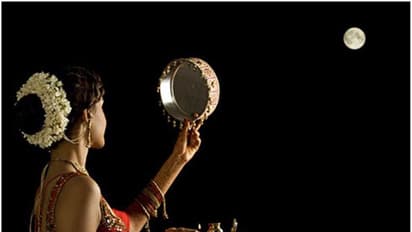 करवा चौथ के रंग, सितारों के संग