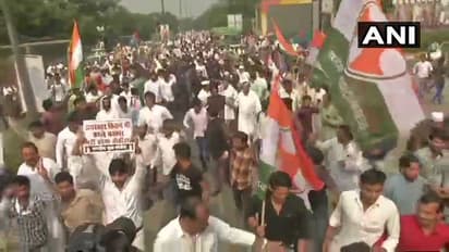 ಸಿಬಿಐ ರಂಪಾಟ: ವಿಪಕ್ಷಗಳಿಂದ ಭಾರೀ ಪ್ರತಿಭಟನೆ!