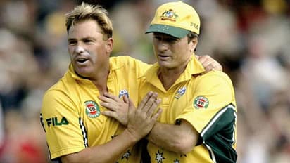 நான் என்ன நாய் மாதிரியா இருக்க முடியும்..? ஷேன் வார்னேவுக்கு ஸ்டீவ் வாக் பதிலடி