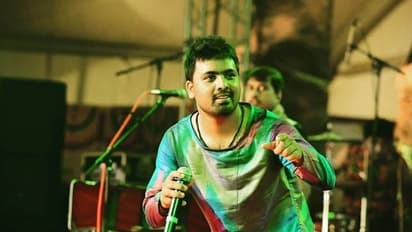 ಸಾವಿನ ಮನೆಯಲ್ಲಿ ಹಾಡಿ ಬಿಗ್ ಬಾಸ್ ಬಂದ ಮಂಡ್ಯ ಹುಡುಗ