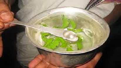 ತೀರ್ಥದಲ್ಲೇಕೆ ತುಳಸಿ ಎಲೆ ಹಾಕಿರುತ್ತಾರೆ?