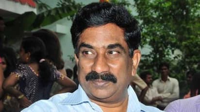 ఆంధ్రజ్యోతి ఎండీ ‘‘ఆర్కే’’పై అసభ్యకర పోస్టింగులు..వైసీపీ నేత కుమారుడు అరెస్ట్