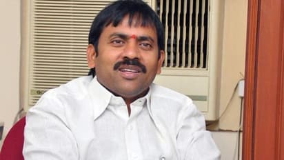 నిందితుడి జేబులో ఉత్తరం కనపడలేదే...వైసీపీ అనుమానాలు