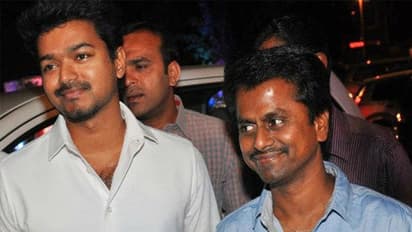 ఈ కాపీ కథల గోలేంటి మురగదాస్ సామి?