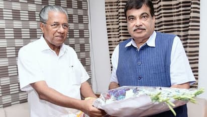 ഗഡ്കരി 'മാൻ ഓഫ് ആക്ഷൻ' എന്ന് പിണറായി; കേരളത്തിൽ മികച്ച സർക്കാരെന്ന് ഗഡ്കരി