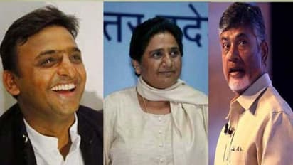 చంద్రబాబుకు అఖిలేష్ యాదవ్ ఫోన్:ఎల్లుండి ఢిల్లీకి పయనం