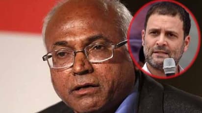 పుస్తకాలపై నిషేధం అణగదొక్కడమే... కంచె ఐలయ్యకు రాహుల్ మద్ధతు