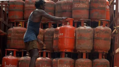 Happy new year for LPG users: Cylinder prices drop by Rs 120.50 since high of November 2018