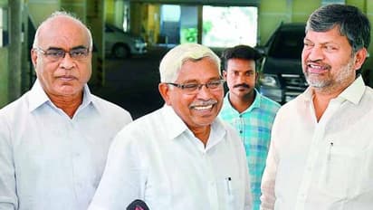 నమ్మకం లేదా.. సీట్లు దక్కలేదా.. ఈ ముగ్గురు పోటీలో ఎందుకు లేరు..?