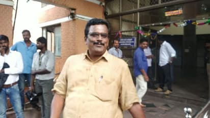 மு.க.ஸ்டாலினை சந்தித்த தங்கதமிழ் செல்வன்..! திடீர் லண்டன் புறப்பட்டார்.. என்ன காரணம் தெரியுமா..?