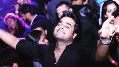 Meet Rohit Gupta who can mimic every Bollywood actor and is not afraid to use it on you