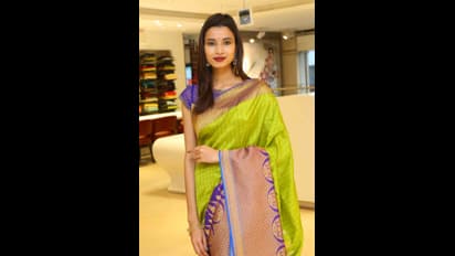 నీరూస్ వెడ్డింగ్ కలెక్షన్స్ ను లాంచ్ చేసిన టాప్ మోడల్స్ (ఫోటోలు)