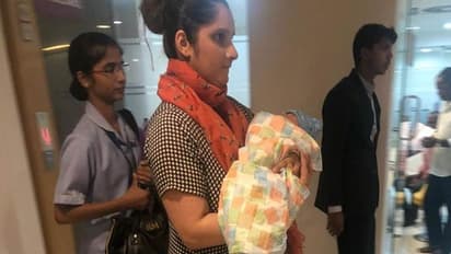 सानिया और उनके बेटे इजान की तस्वीर सोशल मीडिया पर वायरल