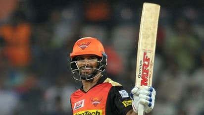 സണ്റൈസേഴ്സിനായി മീശ പിരിക്കാന് ഇനി ഗബ്ബറില്ല; തറവാട്ടില് മടങ്ങിയെത്തി ധവാന്