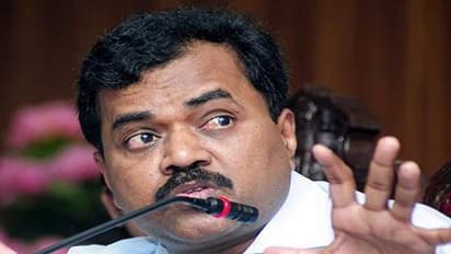 ''నగరవాసులూ జాగ్రత్త....ఆ రెండు గంటలే టపాసులు కాల్చాలట''