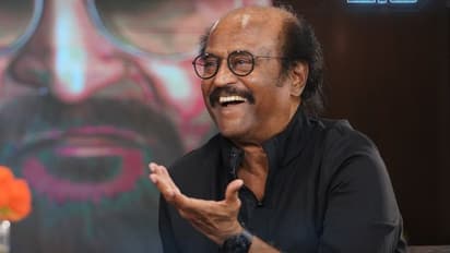 కాస్ట్లీ కారులో తిరుగుతా.. స్టార్ హోటల్ లో తింటా..!