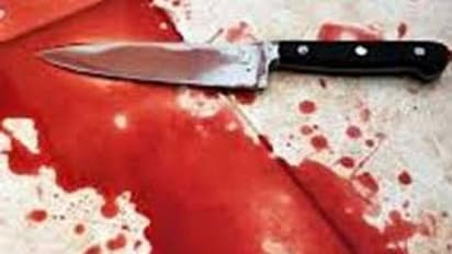 ಮದ್ಯದ ಅಮಲಿನಲ್ಲಿ ಮರ್ಮಾಂಗ ಕತ್ತರಿಸಿಕೊಂಡ ಭೂಪ