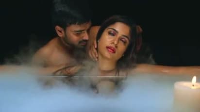 బాత్ టబ్ లో కామక్రీడలు.. 'రాయలసీమ లవ్ స్టోరీ' టీజర్!