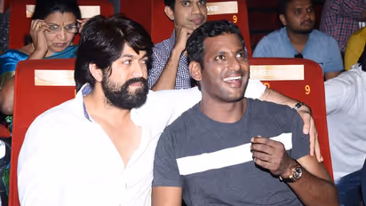 Actor Vishal to distribute KGF in Tamil Nadu; father GK Reddy speaks in Kannada, enthrals audience