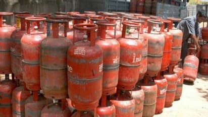 ಗ್ರಾಹಕರಿಗೆ ಶಾಕ್‌ : ಅಡುಗೆ ಅನಿಲ ದರ ಏರಿಕೆ