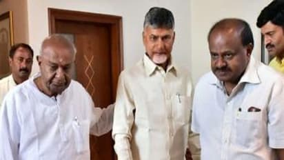 Deve Gowda performs puja at Delhi home: Gearing up for 2019 polls?