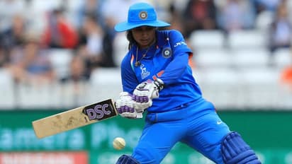 महिला विश्व टी20: भारत ने पाकिस्तान को सात विकेट से हराया