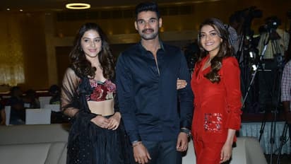 కవచం మూవీ టీజర్ లాంచ్ (ఫొటోలు)