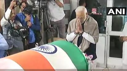 पीएम मोदी ने अनंत कुमार को दी श्रद्धांजलि