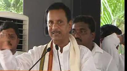 శేరిలింగంపల్లి టీడీపీకి: అనుచరులతో కాంగ్రెస్ నేత భిక్షపతియాదవ్ భేటీ