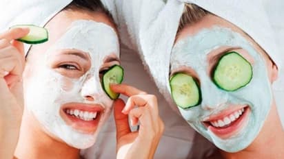 മുഖത്തെ ചുളിവുകൾ മാറ്റാൻ വെള്ളരിക്ക ഫേസ് പാക്കുകൾ