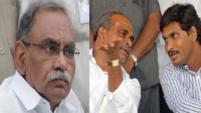 జగన్ తో నడవని వైఎస్ ఆత్మ ఏమంటోంది....