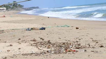 நாகை, கடலூர், ராமநாதபுரத்தில் முழு அலர்ட்... 8 அடிக்கு கடல் உள்வாங்கியதால் பரபரப்பு