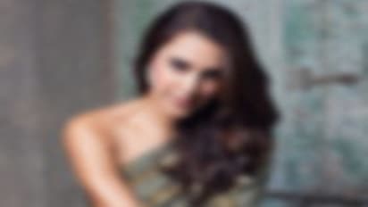 திருமணத்திற்கு முன்பே கர்பமானதால் அம்மாவுக்கு இப்படி ஆகிவிட்டது! உண்மையை போட்டுடைத்த பிரபல நடிகை!